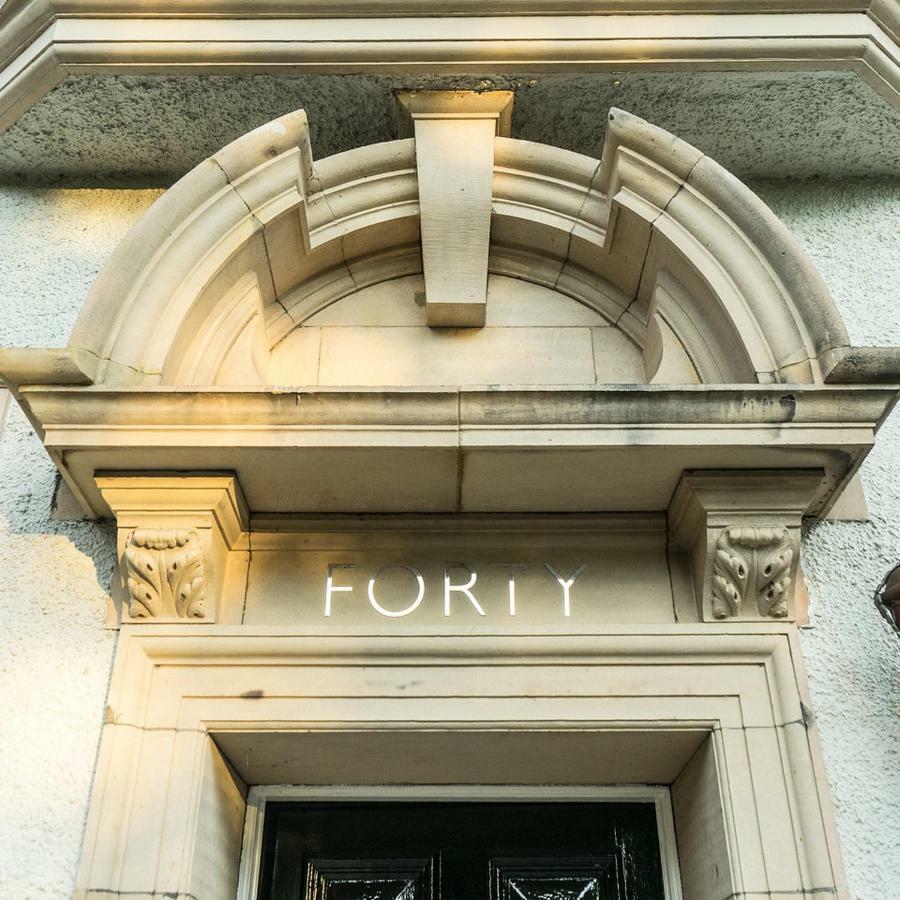 Forty Winks Guest House & Residence Durham Exterior photo